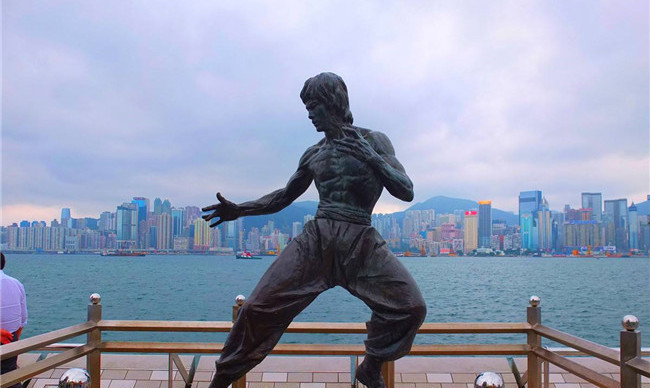 香港十大旅游景点排名 香港出名的景点有哪些>>好男人都去的地方500
