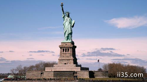 美国自由女神像的历史原型是谁：满足不同人群需求